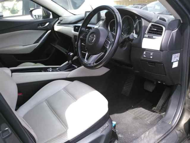 2016 Mazda Atenza 4WD XD Lパッケージ auction photo 3