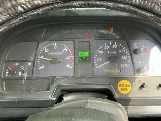 2006 Isuzu Giga ヒラ.クレーン4ダン auction photo 6