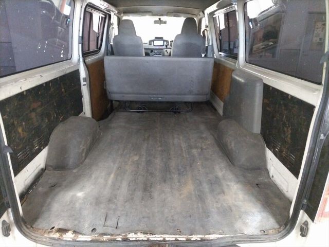 2007 Toyota Hiace ロングDX 4WD auction photo 6
