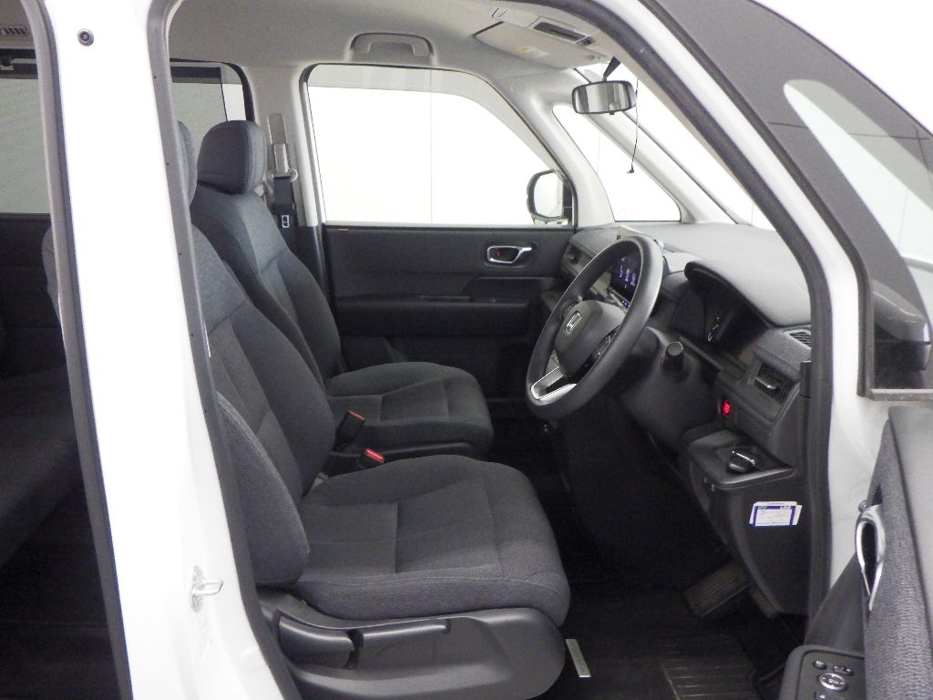 2022 Honda ステップワゴンエアー 8 people auction photo 6