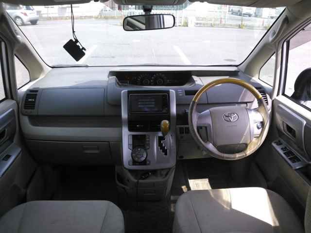 2009 Toyota Noah S auction photo 8
