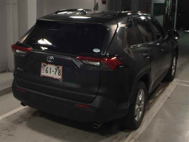 2019 Toyota RAV4 X auction photo 5