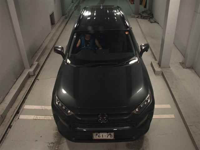 2019 Toyota RAV4 X auction photo 6