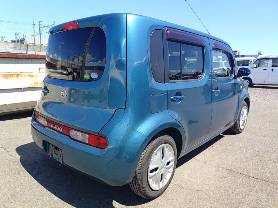 2017 Nissan Cube auction photo 2
