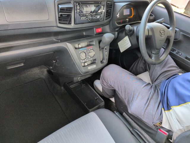 2025 Daihatsu Mira e:S L SA III auction photo 3