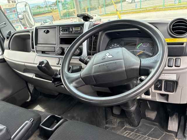 2018 Mitsubishi Fuso Canter auction photo 3