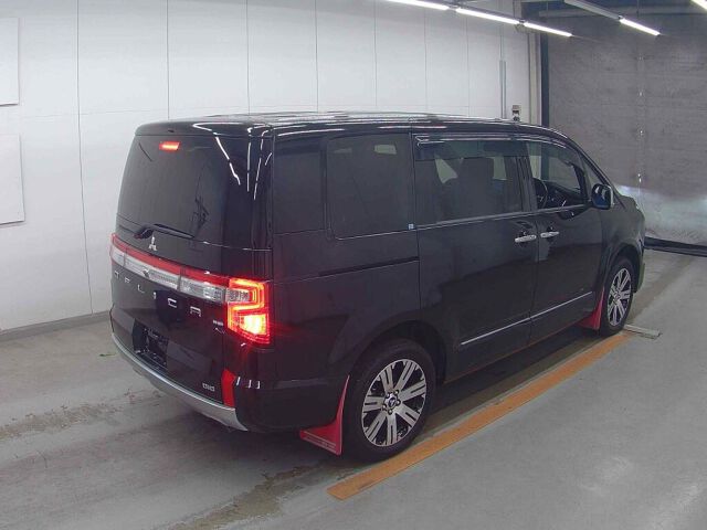 2021 Mitsubishi Delica D:5 P 4WD auction photo 5
