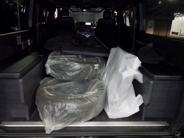 2024 Toyota Hiace Super GL Ductcan P 4WD auction photo 6