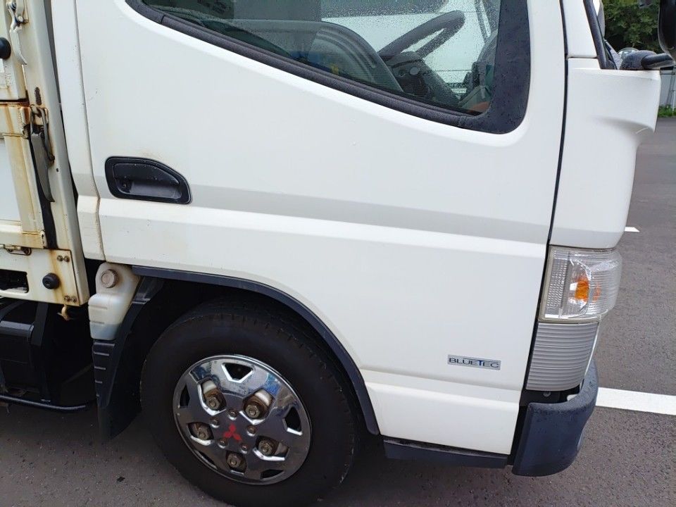 2019 Mitsubishi Fuso Canter auction photo 23