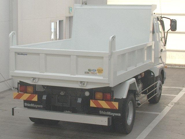 2024 Mitsubishi Fuso Fighter dump auction photo 2