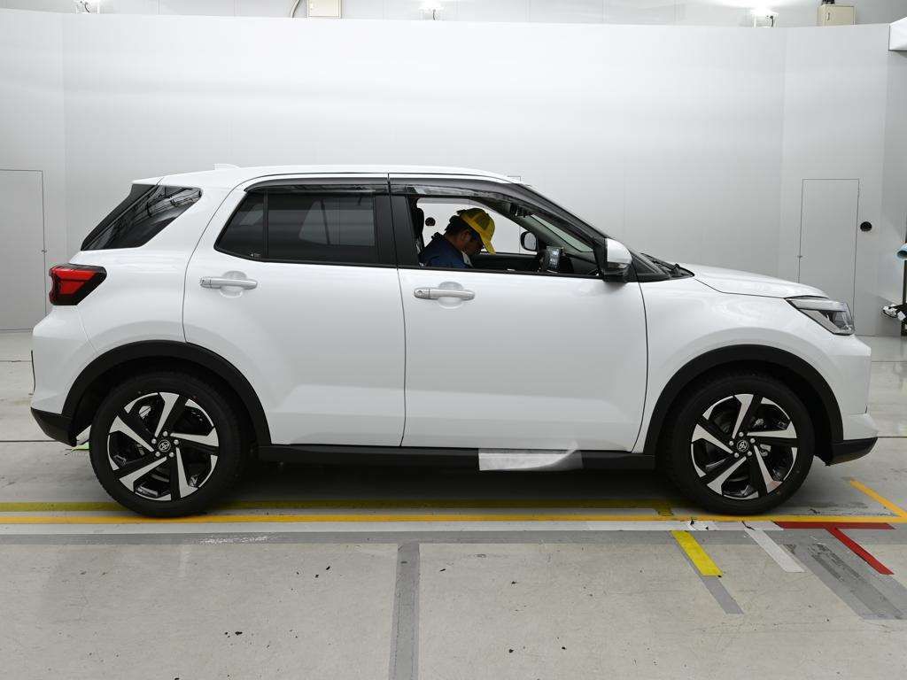 2026 Toyota Raize Hybrid Z auction photo 3