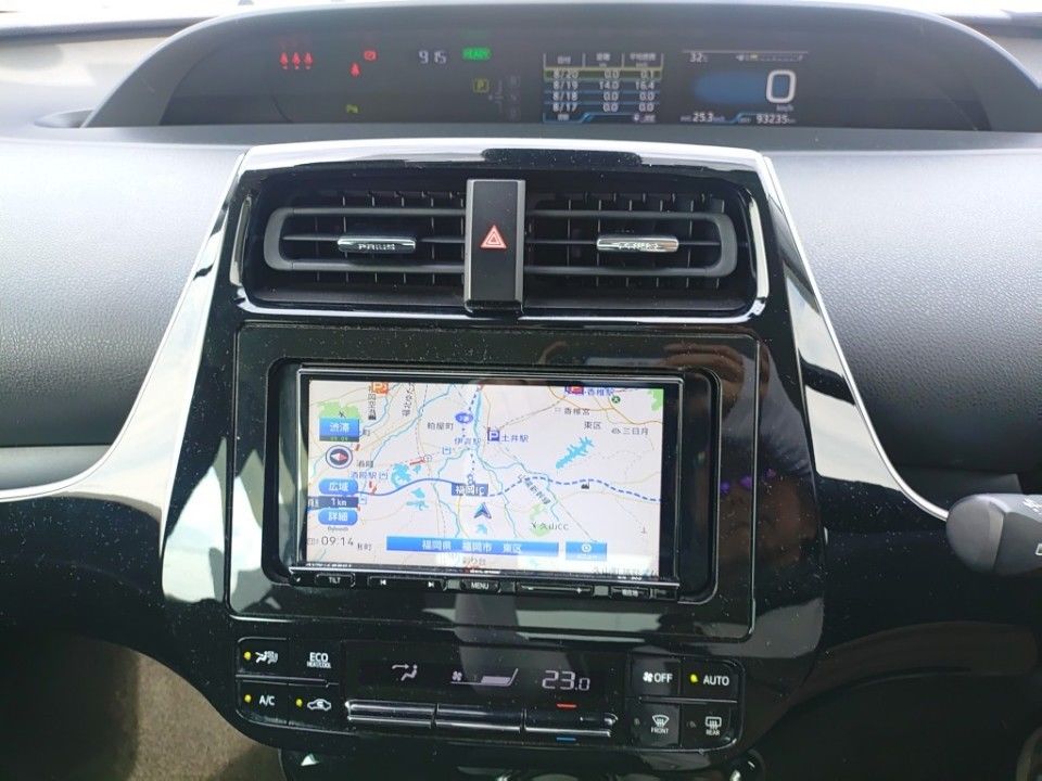 2021 Toyota Prius auction photo 11