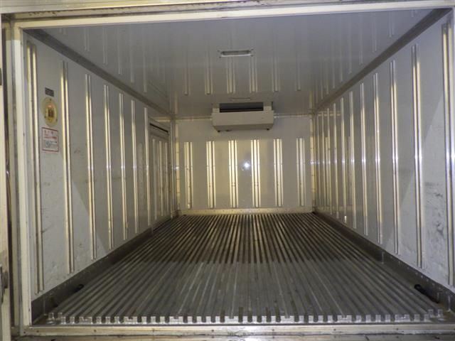 2014 Mazda タイタン Refrigerated and frozen trucks auction photo 4