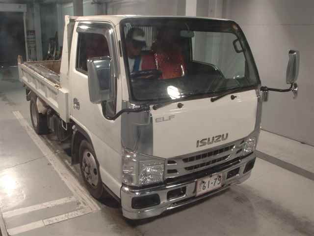 2009 Isuzu Elf Japan auction vehicle