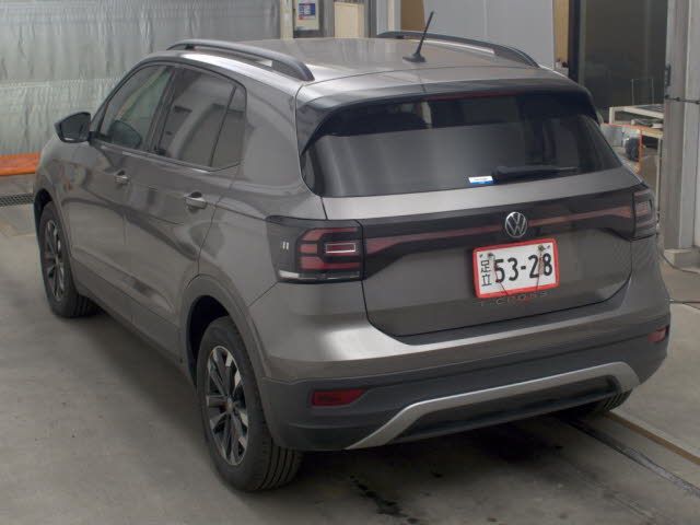 2021 Volkswagen T-クロス auction photo 2