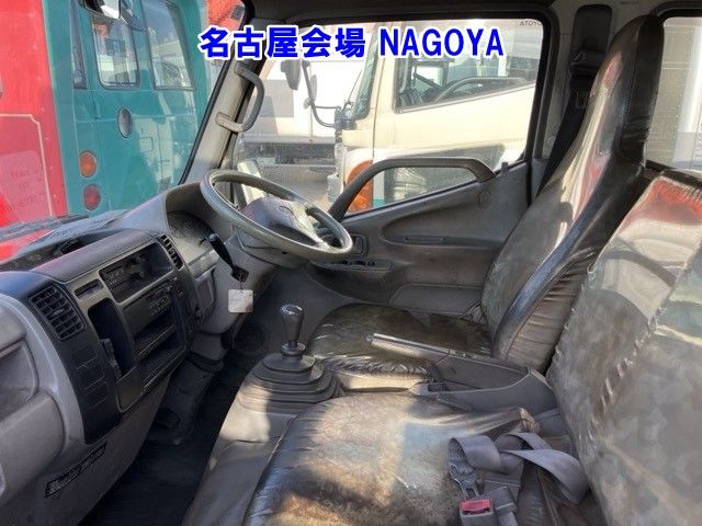 2013 Toyota Dyna Wキャブ auction photo 5