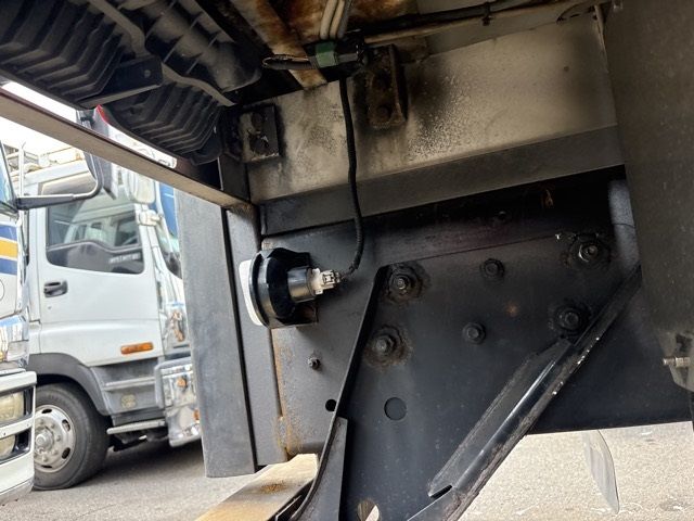 2013 Isuzu Giga アルミウイング auction photo 14