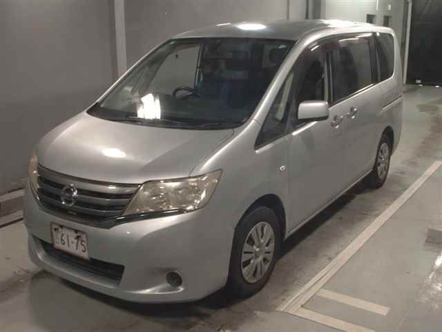 2011 Nissan Serena 20S auction photo 4