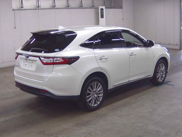 2019 Toyota Harrier premium auction photo 5