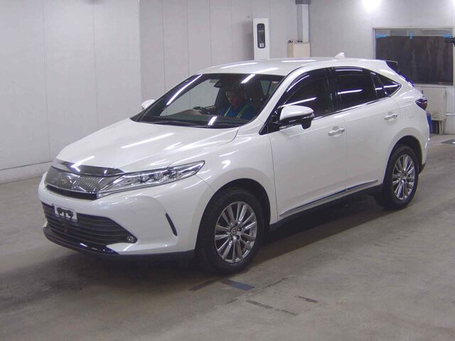 2019 Toyota Harrier premium auction photo 4