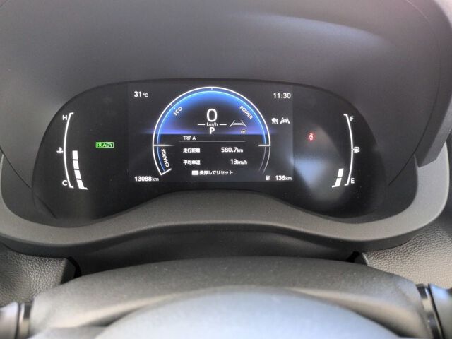 2025 Toyota Yaris ハイブリッドZ auction photo 6