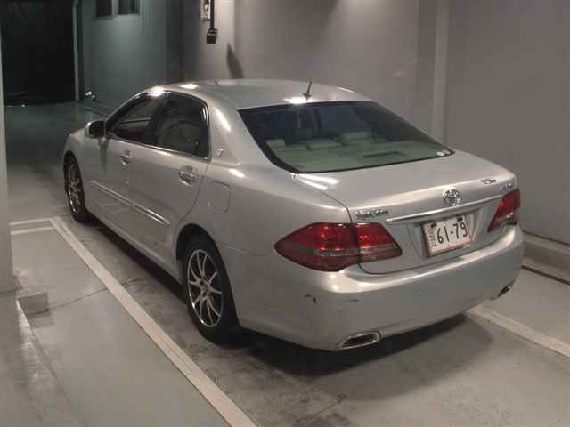 2009 Toyota Crown 2.5ロイヤルサルーンアニバーサ auction photo 2