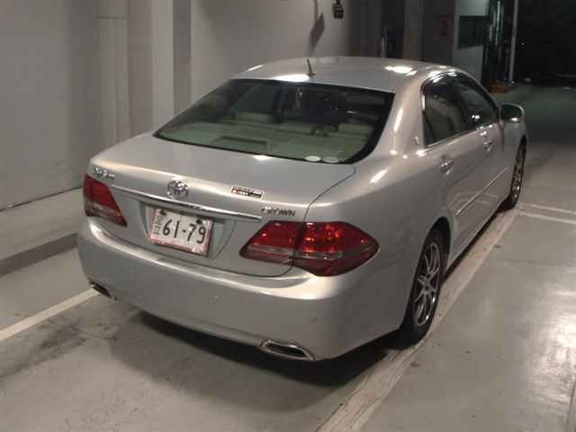 2009 Toyota Crown 2.5ロイヤルサルーンアニバーサ auction photo 5