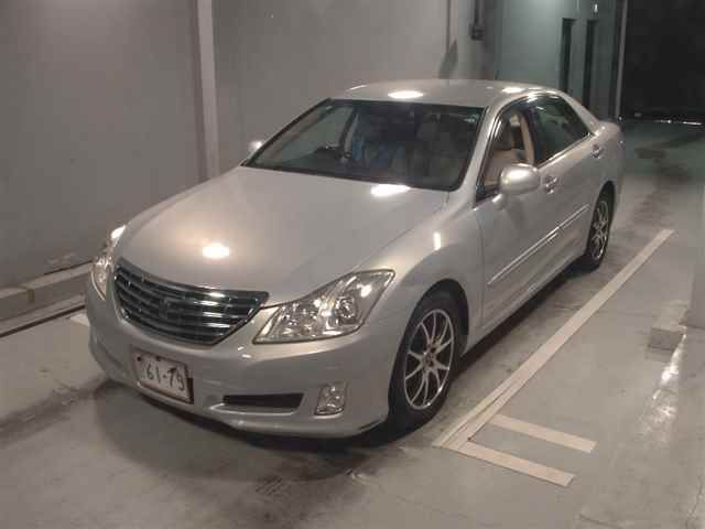 2009 Toyota Crown 2.5ロイヤルサルーンアニバーサ auction photo 4