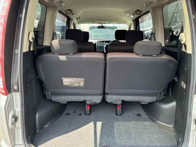 2009 Nissan Serena ハイウェイスター auction photo 9
