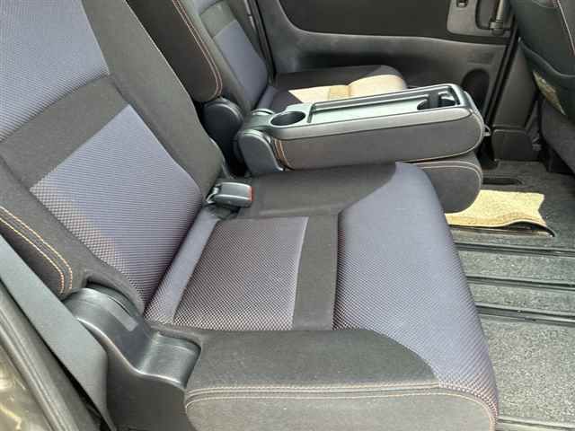 2009 Nissan Serena ハイウェイスター auction photo 7