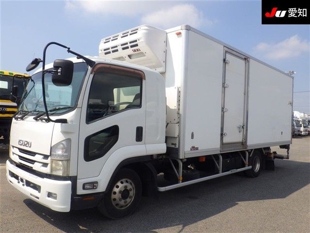 2016 Isuzu Forward Reitousha auction photo 4