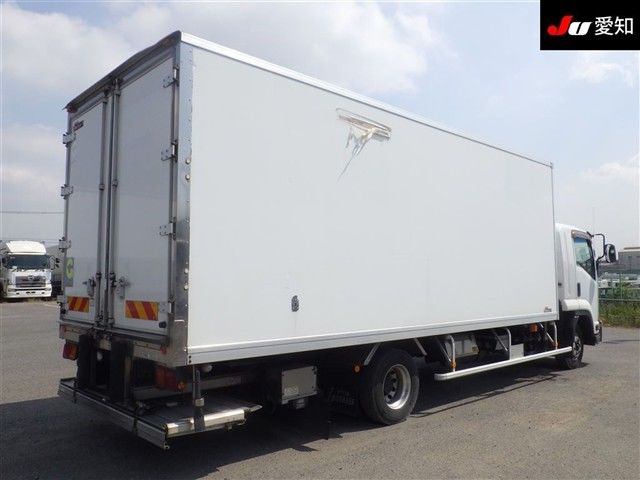 2016 Isuzu Forward Reitousha auction photo 2