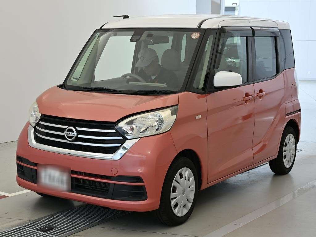 2017 Nissan Dayz Roox X Japan auction vehicle