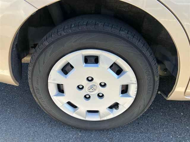 2013 Toyota Isis L auction photo 8