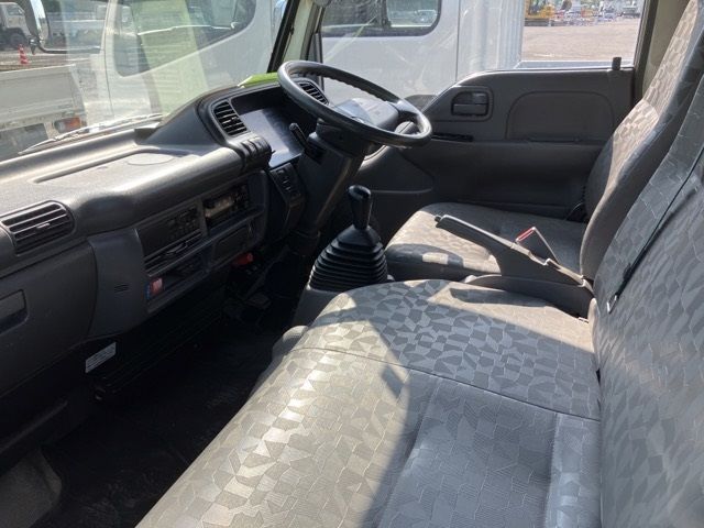 2006 Isuzu Elf Double cab auction photo 5