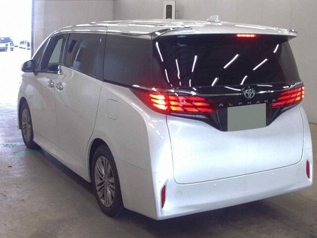 2025 Toyota Alphard Z auction photo 2