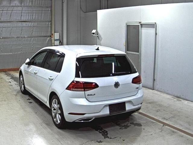 2017 Volkswagen ゴルフ TSIハイライン auction photo 2