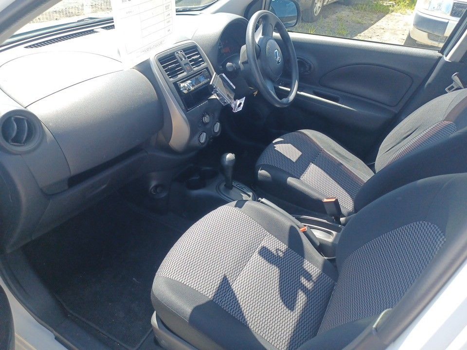 2017 Nissan March auction photo 16
