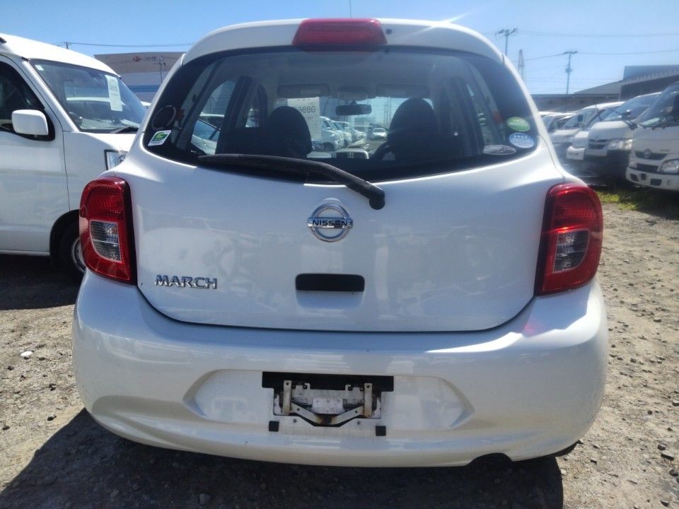 2017 Nissan March auction photo 5