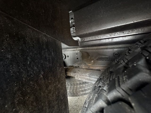 2012 Isuzu Elf コウショサギョウ auction photo 16