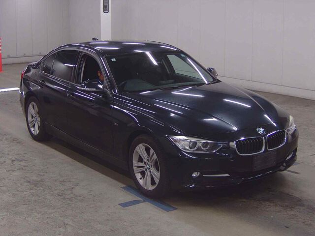 2013 BMW 3 Series 320DブルPスポーツ Japan auction vehicle