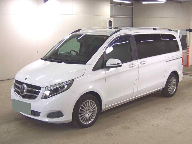 2017 Mercedes-Benz V-Class V220D auction photo 4