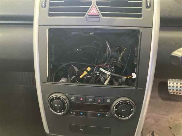 2007 Mercedes-Benz A-Class A200ターボAVG auction photo 6