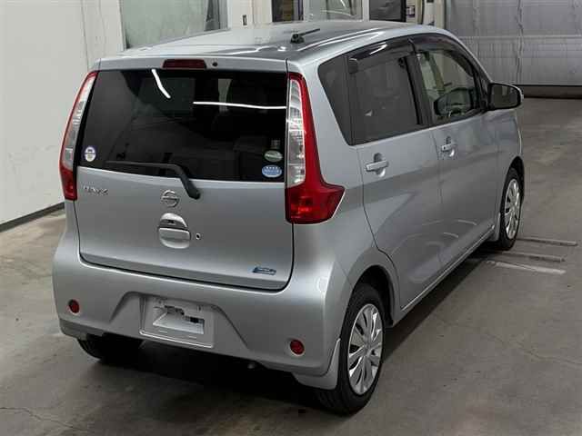2015 Nissan Dayz X auction photo 5