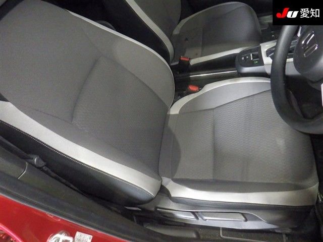 2021 Honda Fit e HEVクロスター auction photo 6