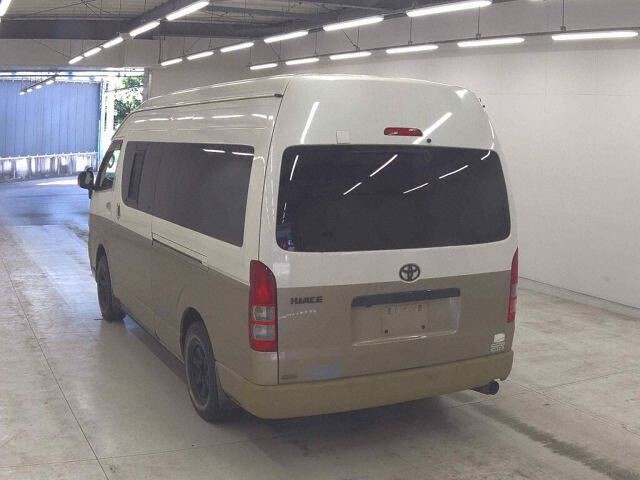 2007 Toyota Hiace 4WD auction photo 2
