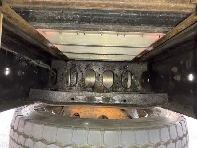 2013 Isuzu Giga Aluminum Wing auction photo 13