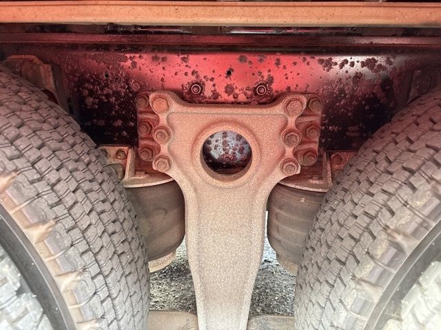 2013 Isuzu Giga Aluminum Wing auction photo 8