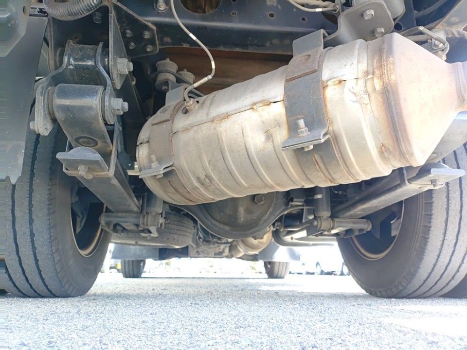 2017 Mitsubishi Fuso Canter auction photo 18