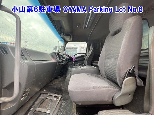 2010 Isuzu Forward アルミウイング auction photo 5